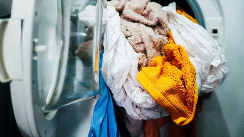 خشکشویی پایدار: از آب سرد برای شستشو استفاده کنید